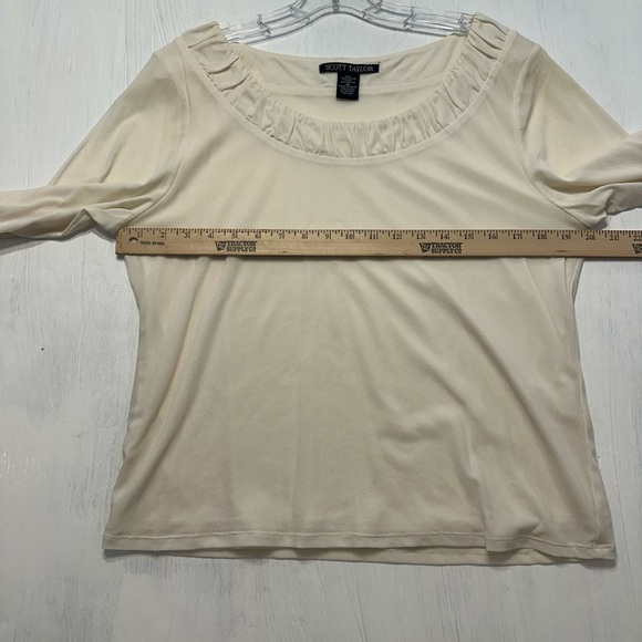 Scott Taylor Cream Nylon Top XL Ruched Scoop Neck 3/4 Sleeve Stretch Blouse - Picture 3 of 9